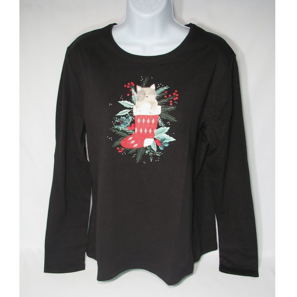 Christmas T Shirt Long Sleeve Kitten Cat Stocking Holly Berries New With Tags